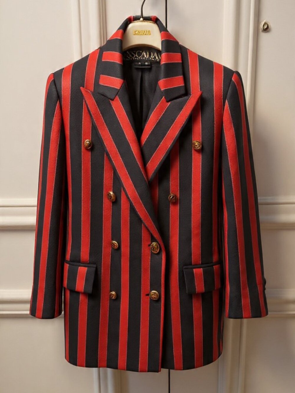 Vintage ESCADA by Margaretha Ley Red Striped Power Blazer - size 38